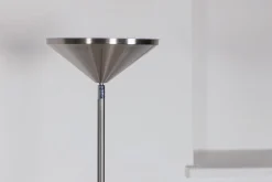Corong gulvlampe