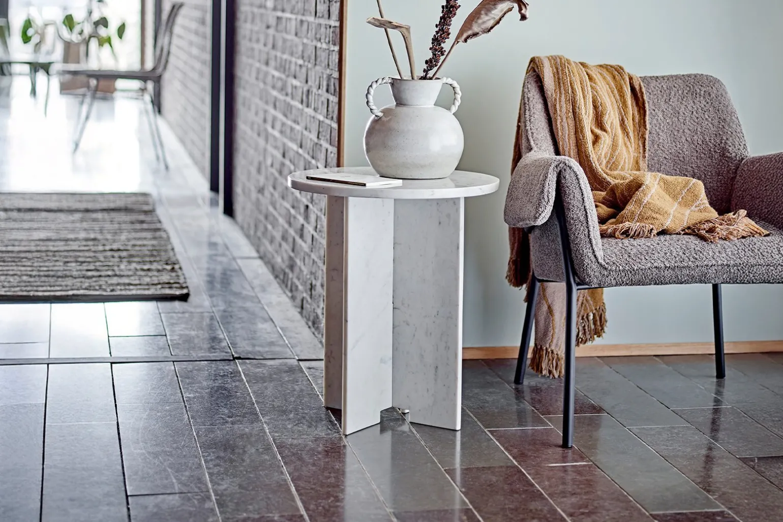 Jasmia sidebord