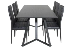 Marina og Slim Spisegruppe