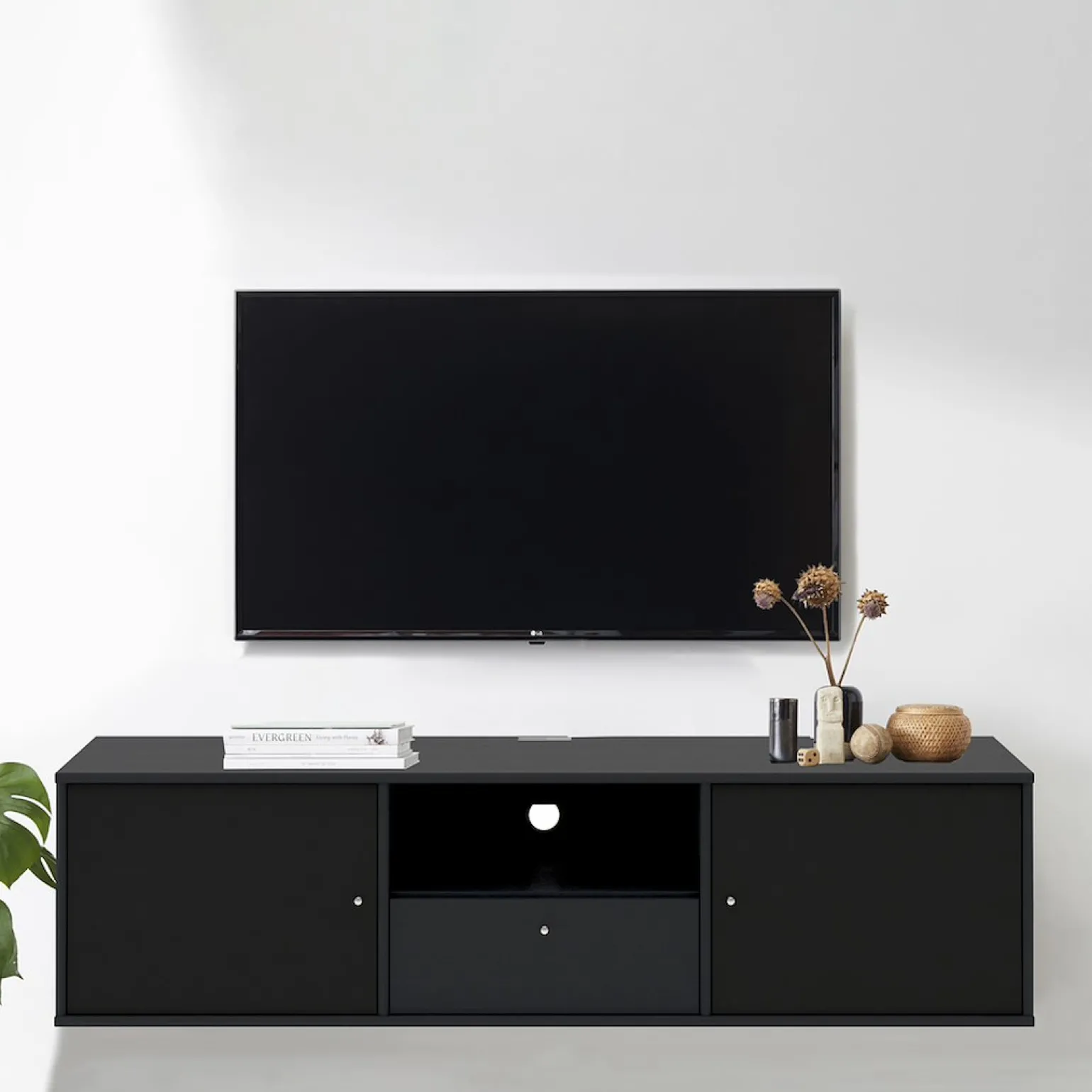 Mistral TV-Benk