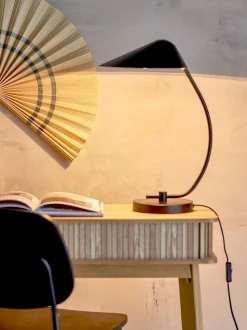 Nisella bordlampe