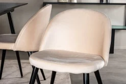 Silar og Velvet Spisegruppe
