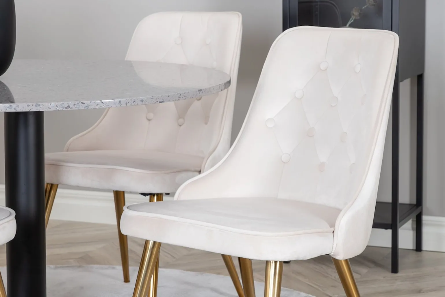 Velvet Deluxe Spisestol Sett av 2