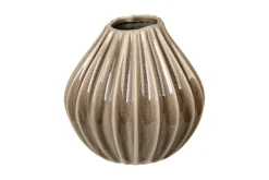 Wide vase