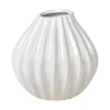 Wide vase