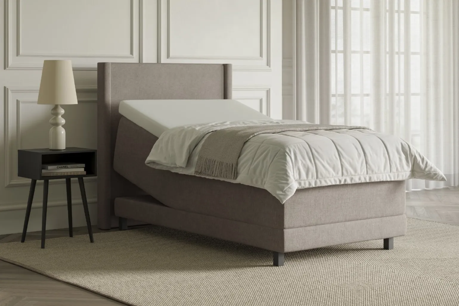 XOV lux 1 regulerbar seng 105x210 cm