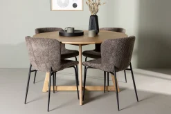 Yakidon og Modesto Spisegruppe
